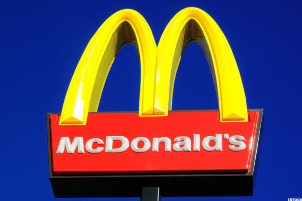 McDonald thắng kiện thương hiệu, không ai được dùng chữ Mc 